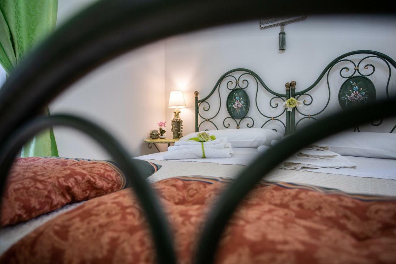 B&B "Al Bastione Normanno Palermo Exterior photo